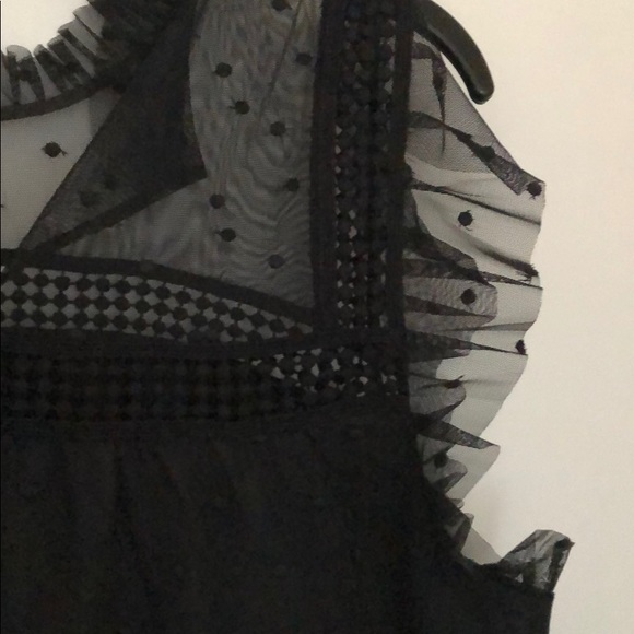 Never worn. Roslyn Victorian. Blk polkadot top - Picture 2 of 3